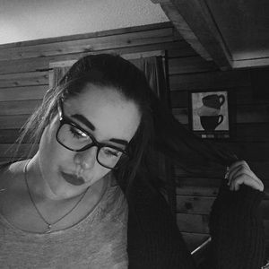 Meet your Posher, Sierra